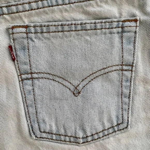 Vintage Levi’s 512 Shorts - Picture 5 of 5
